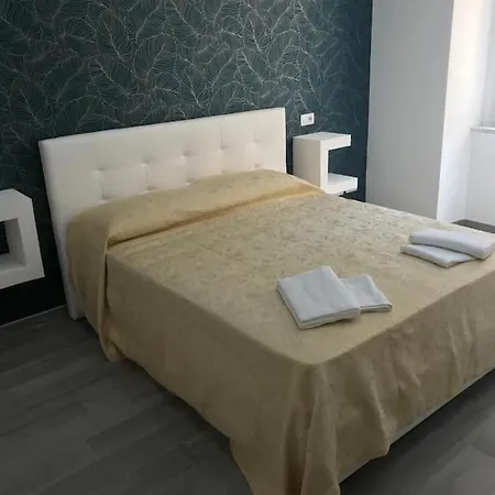 Luxury Boutique Vesuvio アパート ナポリ